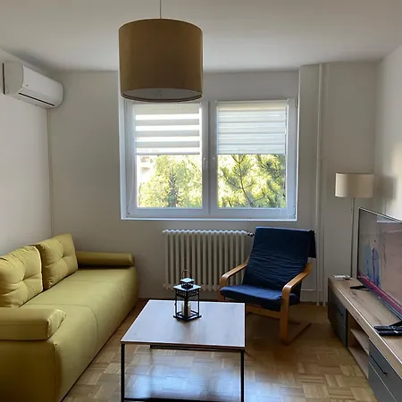 25th Apartment